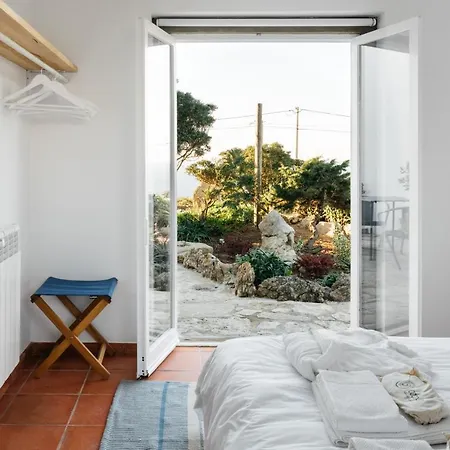 Outpost - Casa Arribas Azenhas do Mar