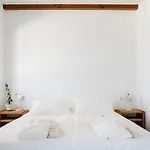 Outpost - Casa Arribas Lodge