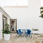 Lodge Outpost - Casa Arribas Azenhas do Mar