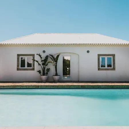 Lodge Outpost - Casa Arribas