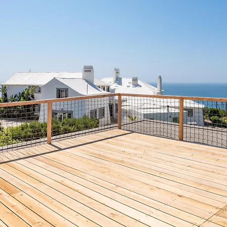 Outpost - Casa Arribas