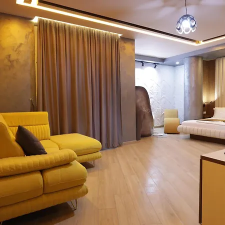 Outpost - Casa Arribas Lodge *