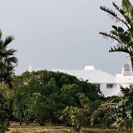 Lodge Outpost - Casa Arribas