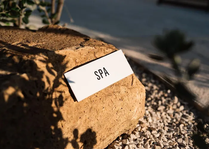 Outpost - Casa Arribas *