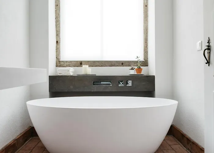 Outpost - Casa Arribas