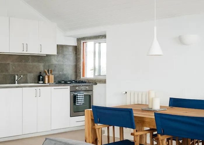 Outpost - Casa Arribas Sintra