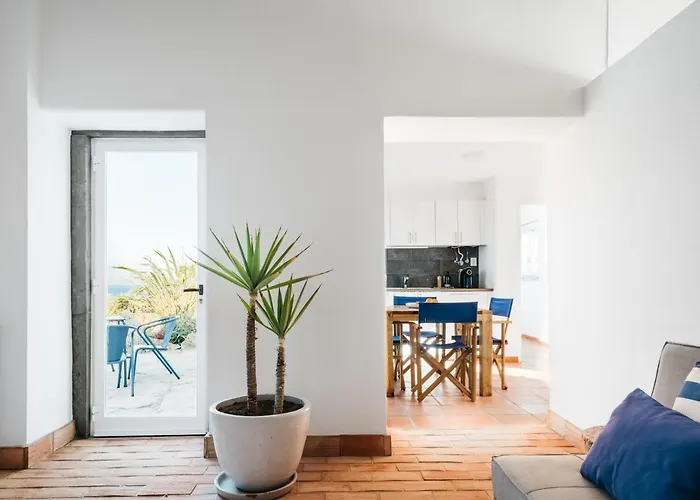 אכסניה Outpost - Casa Arribas